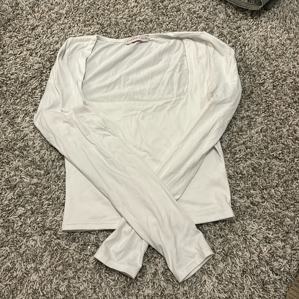 White long sleeve shirt